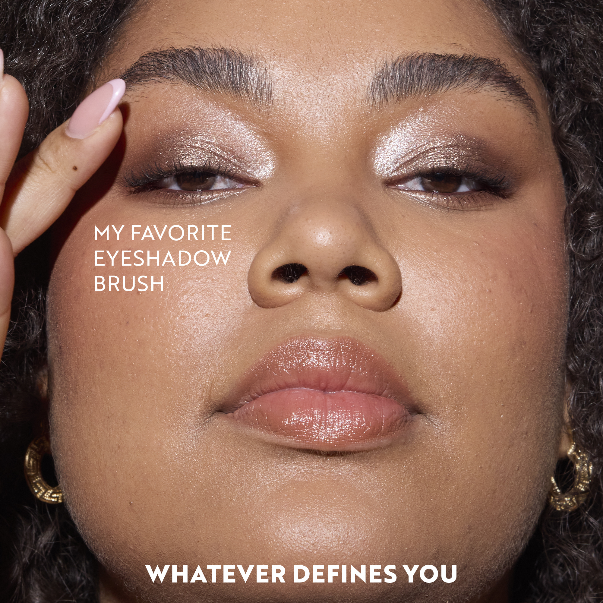 The Shimmer Eyeshadow Stick - Image 2